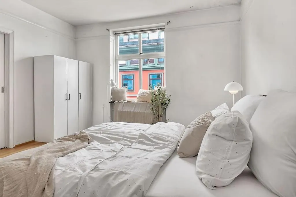 Appartamento Expansive Charm: Cozy 150Sqm Retreat In Bergen